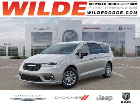 New 2026 Chrysler Pacifica Select FWD image 1