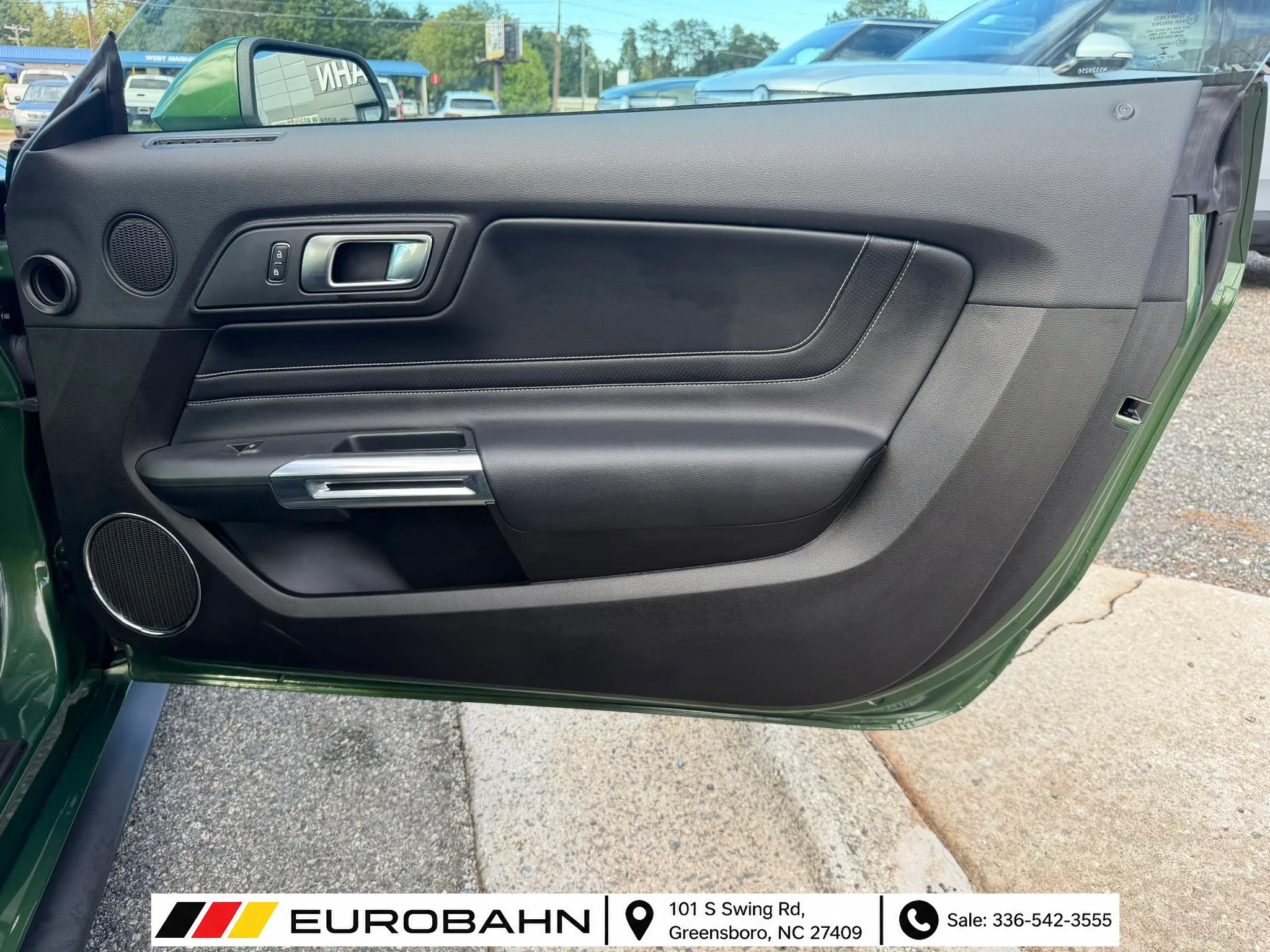 Used 2022 Ford Mustang GT Premium w/ Equipment Group 401A RWD image 15