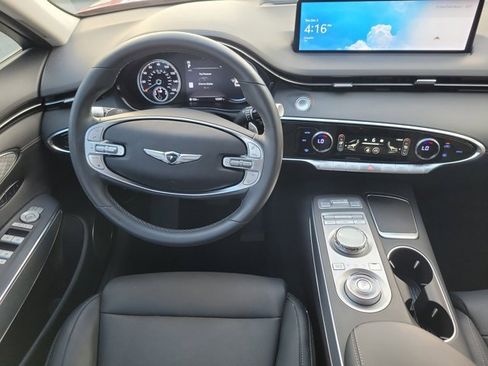 Used 2023 Genesis GV70 2.5T Select w/ Select Package image 15