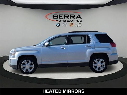 Used 2017 GMC Terrain SLE w/ Convenience Package image 11