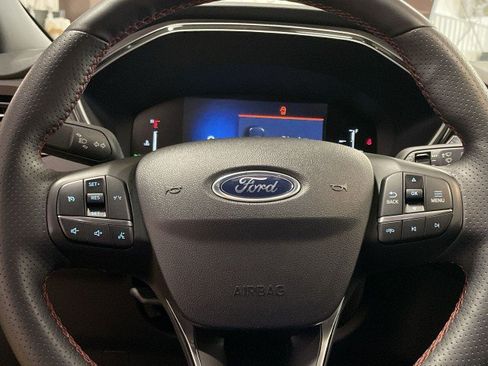 Used 2024 Ford Escape ST-Line AWD/4WD image 17