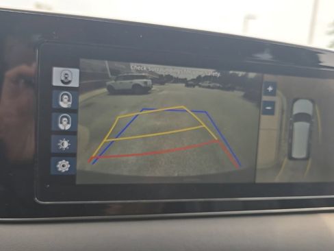 Used 2020 Hyundai Palisade Limited FWD image 16