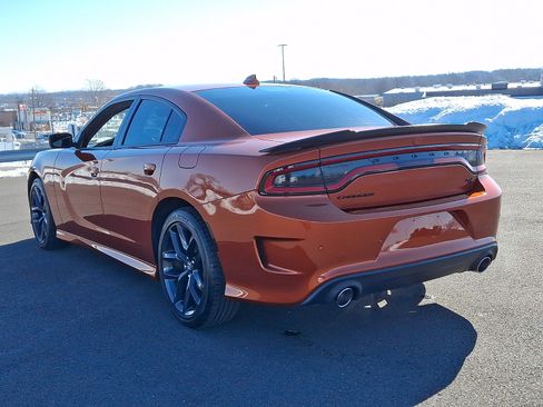 Used 2021 Dodge Charger R/T w/ Plus Group image 4