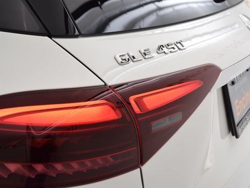 Certified 2025 Mercedes-Benz GLE 450 4MATIC image 13
