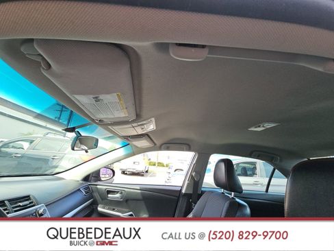 Used 2015 Toyota Camry SE image 11