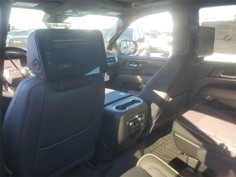 New 2026 GMC Yukon Elevation w/ Elevation Premium Package image 9