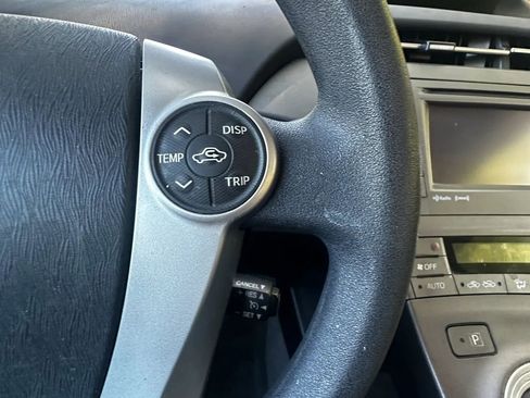 Used 2015 Toyota Prius Three image 27