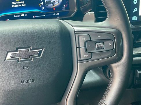 Used 2024 Chevrolet Silverado 1500 ZR2 w/ Technology Package AWD/4WD image 19