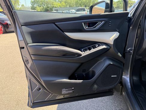 Used 2019 Subaru Ascent Limited AWD/4WD image 11