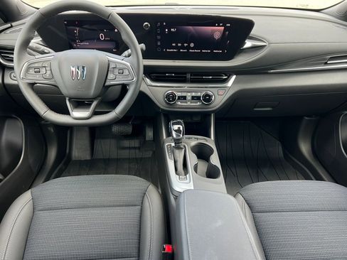 New 2026 Buick Envista Preferred w/ Convenience I Package image 2