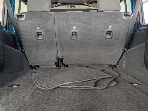 Used 2021 Jeep Wrangler Unlimited Sport AWD/4WD image 13