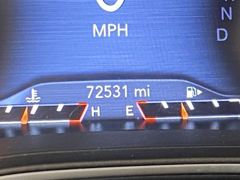Used 2019 Jeep Cherokee Limited AWD/4WD image 28