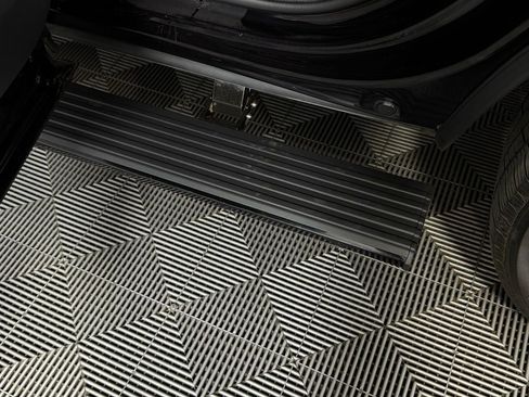 Used 2024 Lincoln Navigator Reserve image 31