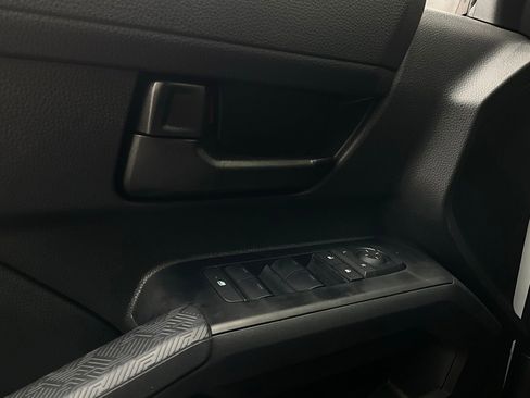 New 2025 Toyota Tacoma SR5 image 17