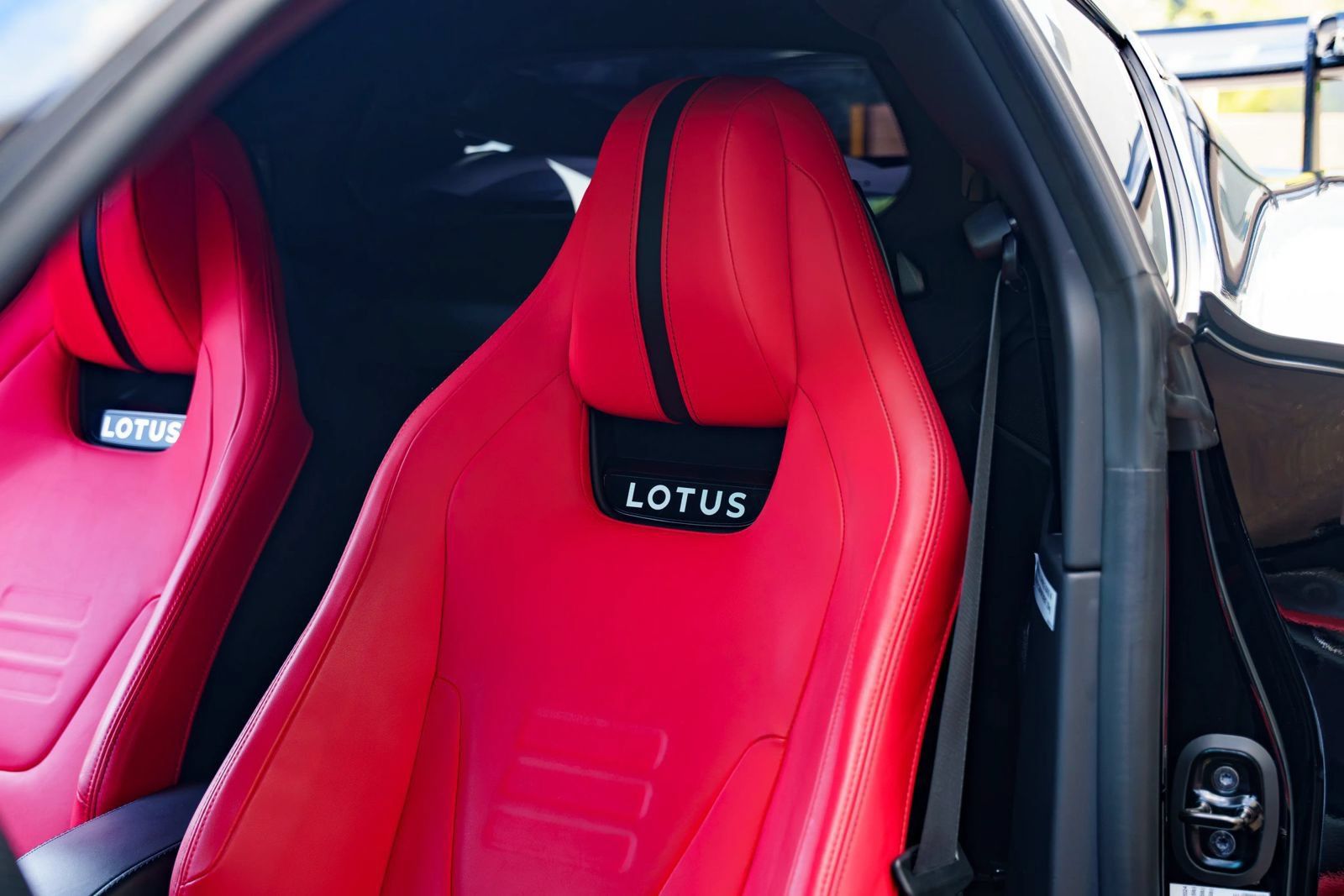 Used 2024 Lotus Emira First Edition RWD image 89