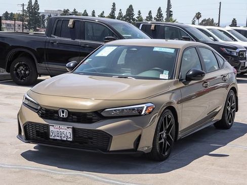 Used 2025 Honda Civic Sport image 5