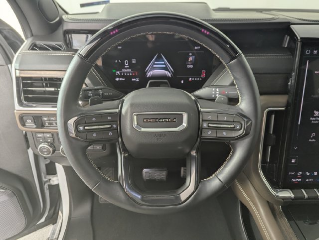Used 2026 GMC Yukon XL Denali Ultimate AWD/4WD image 13