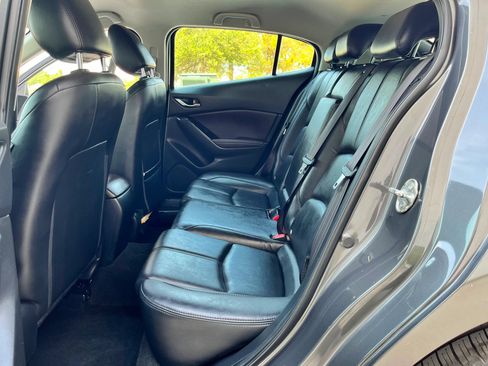Used 2017 MAZDA MAZDA3 Touring FWD image 28