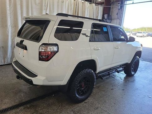 Used 2021 Toyota 4Runner TRD Off-Road Premium w/ Moonroof Package AWD/4WD image 6