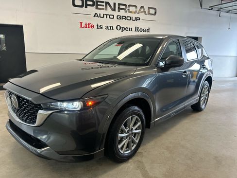 Certified 2025 MAZDA CX-5 AWD 2.5 S w/ Preferred Package image 2