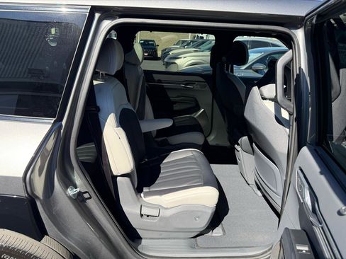 Used 2024 Kia EV9 GT-Line image 20