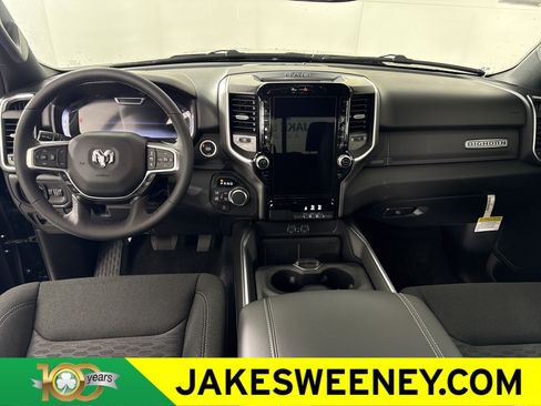 New 2026 RAM 1500 Big Horn AWD/4WD image 15
