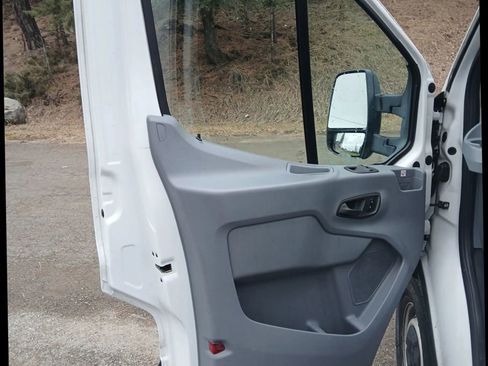 Used 2019 Ford Transit 150 148 Low Roof RWD image 9