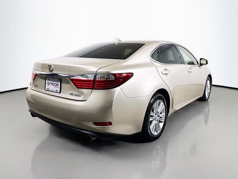 Used 2015 Lexus ES 350 image 7
