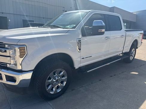 Used 2019 Ford F250 Lariat w/ Lariat Ultimate Package AWD/4WD image 1