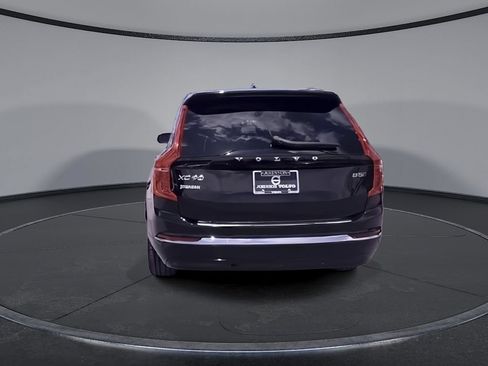 Used 2023 Volvo XC90 B5 Plus w/ Protection Package Premier AWD/4WD image 7
