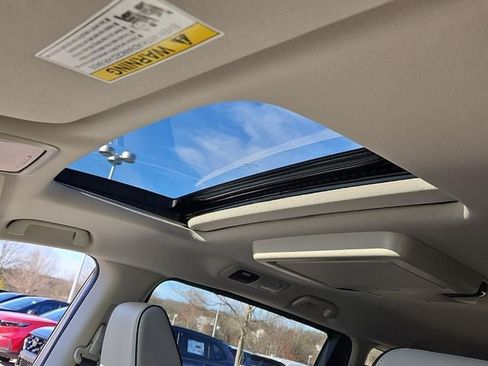 Used 2026 Honda Odyssey Elite image 8