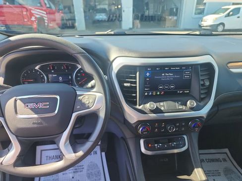 Used 2021 GMC Acadia SLE AWD/4WD image 12