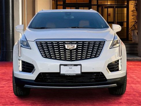Certified 2024 Cadillac XT5 Premium Luxury image 3