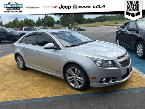 Used 2014 Chevrolet Cruze LTZ w/ RS Package FWD image 9