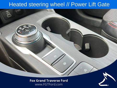 Certified 2025 Ford Escape ST-Line Select AWD/4WD image 26