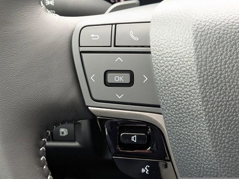 New 2026 Toyota Camry SE FWD image 20