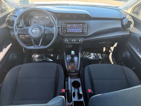 Used 2024 Nissan Kicks S image 27