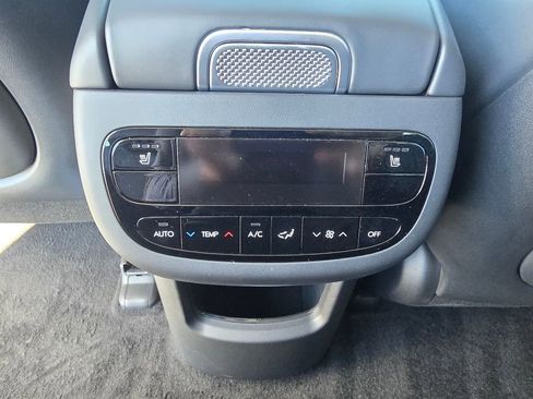 New 2026 Hyundai Ioniq 9 SEL image 26