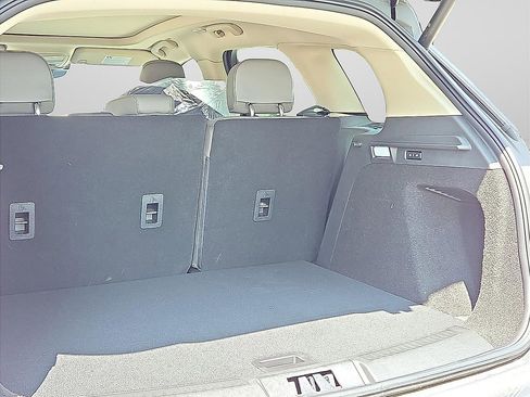 New 2025 Lincoln Corsair Grand Touring w/ Equipment Group 302A image 9