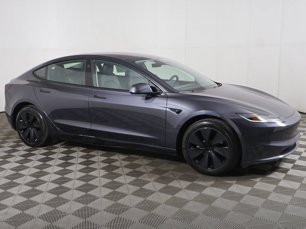 Used 2025 Tesla Model 3 RWD image 17