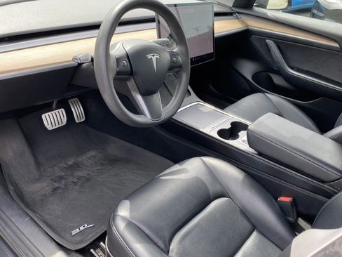 Used 2021 Tesla Model 3 Performance image 10