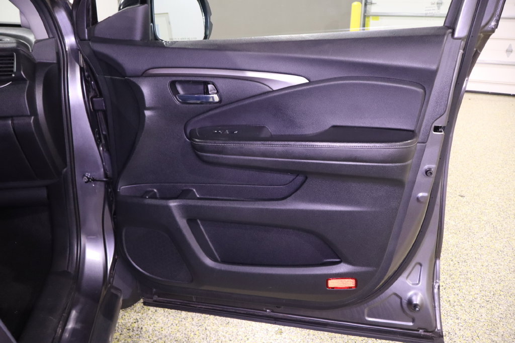 Used 2019 Honda Ridgeline RTL-T image 36