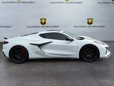 Used 2024 Chevrolet Corvette Z06 image 6