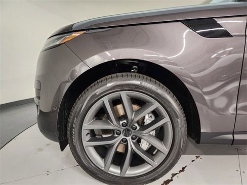New 2026 Land Rover Range Rover Sport SE image 11