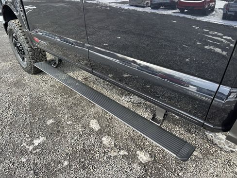 Used 2025 Ford F350 Platinum w/ Tremor Off-Road Package image 17