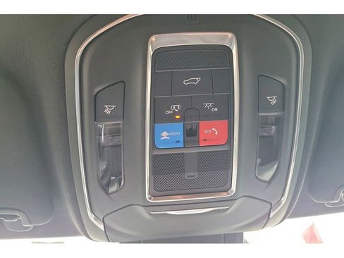 New 2026 Jeep Cherokee Limited image 15