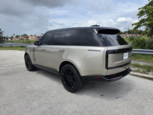 Certified 2023 Land Rover Range Rover SE AWD/4WD image 2