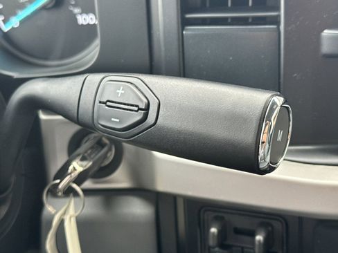 New 2026 Ford F350 XL w/ XL Chrome Package image 21