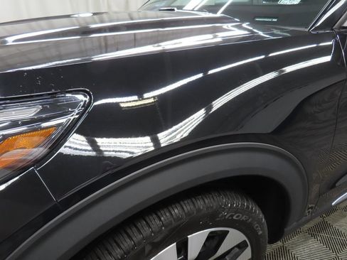Used 2026 Ford Explorer Platinum w/ LUX Leather Package AWD/4WD image 53