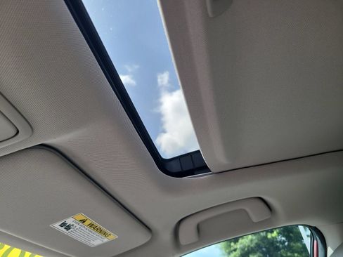 Certified 2023 Honda Accord Touring image 21